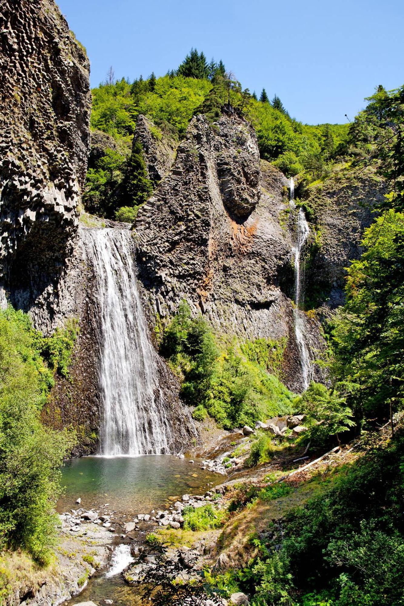 Gite De La Cigale Burzet Exteriör bild